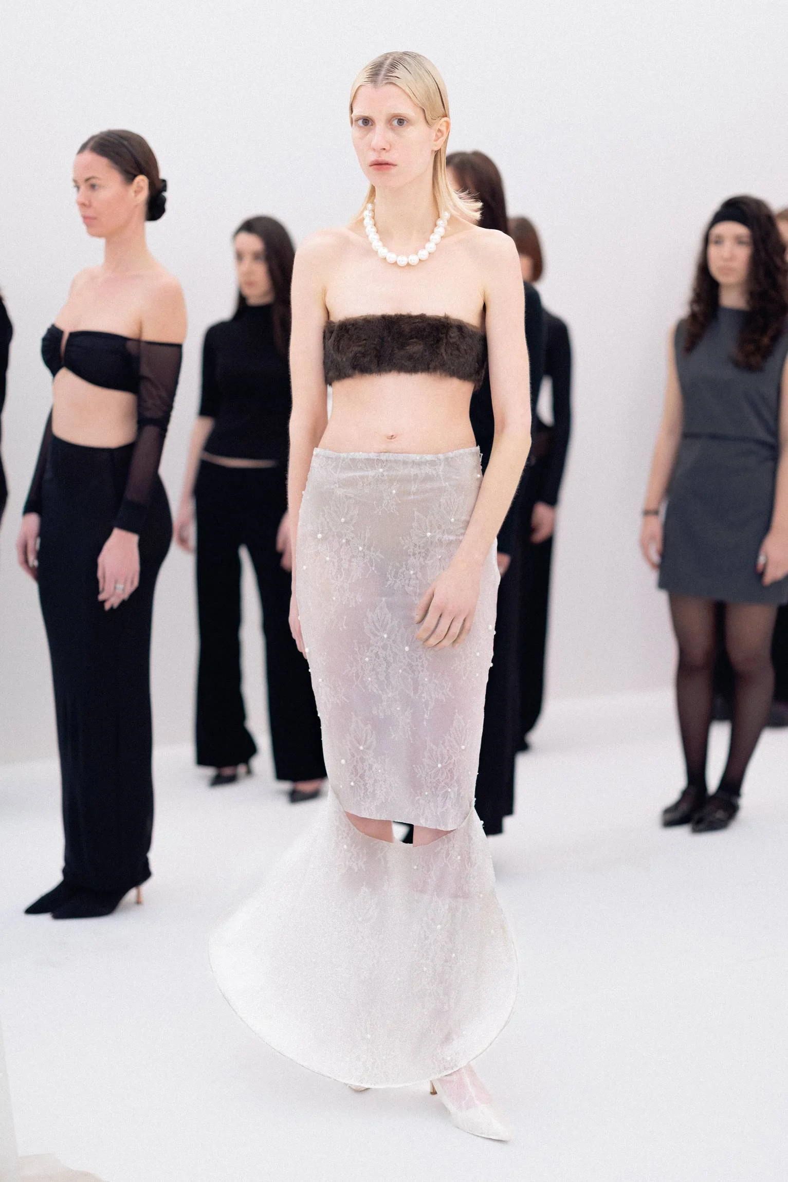 AVAVAV FW26 - COEVAL Magazine